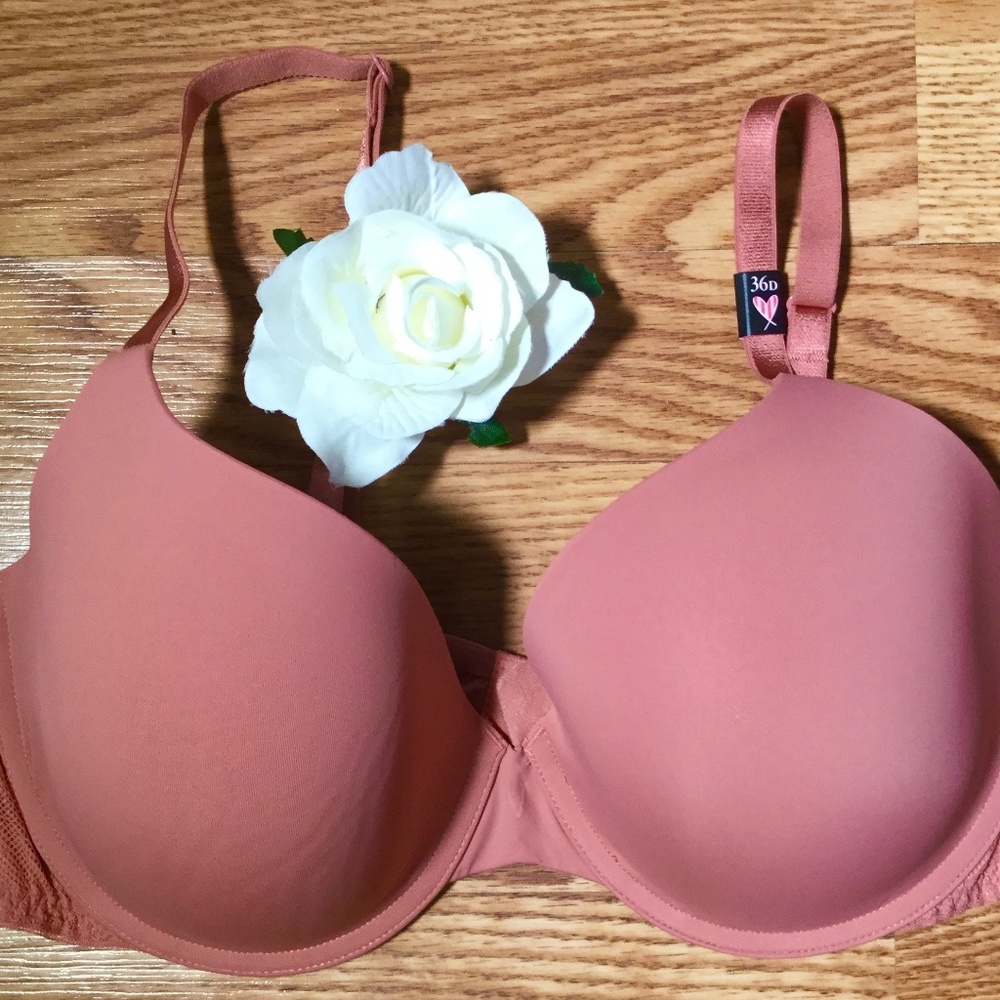 Victoria's Secret 36D Coral bra